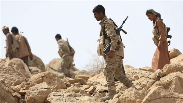 قوات الجيش الوطني تصد هجوماً للحوثيين على جبل 