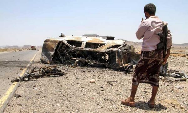 خسائر بشرية ومادية في صفوف الحوثيين إثر غارات للتحالف قرب السعودية