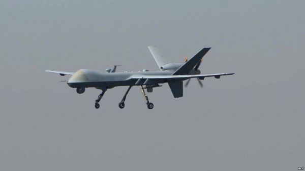 طائرة أمريكية بدون طيار تقتل 3 أشخاص يشتبه بانتمائهم للقاعدة في اليمن