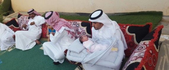 علماء سعوديون يعاتبون والد الطفلة إيفانكا.. فردَّ عليهم بزواج الرسول فماذا قال؟