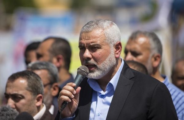 من هو الزعيم العربي الذي هنأ رئيس حماس الجديد؟