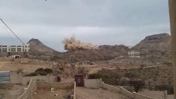 مليشيا الحوثي تفجر منزل مواطن وتقدم على عمليات نهب كبيرة في جبن شمالي الضالع