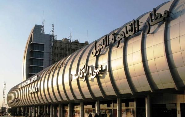 إعلان حالة الطوارئ في مطار القاهرة لمنع تسلل الكوليرا من اليمن