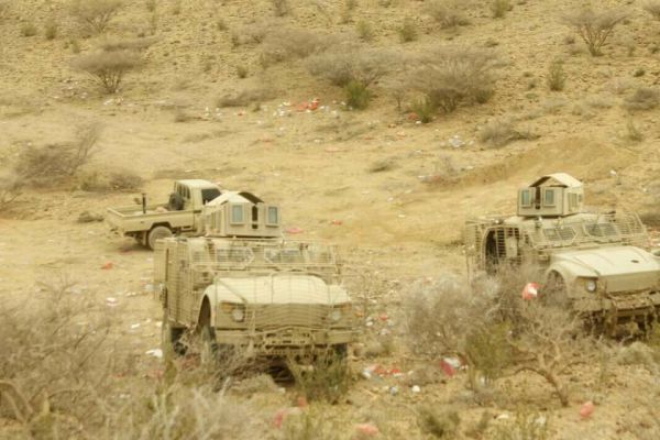 قوات الجيش الوطني تواصل تمشيطها لمعسكر خالد وتأسر 17 من المليشيا