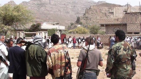 الضالع.. مليشيا الحوثي والمخلوع تعدم شقيقين في إحدى قرى دمت أمام الأهالي
