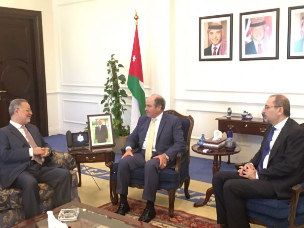 الأردن يجدد موقفه الداعم لشرعية الرئيس هادي في مواجهة التطرف والإرهاب