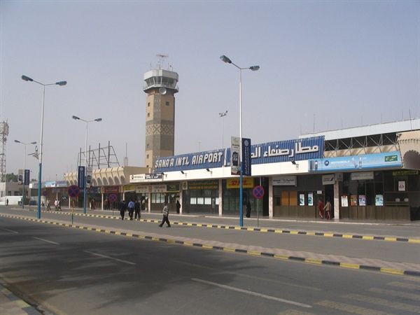 مصدر في حكومة الانقلاب يؤكد جاهزية مطار صنعاء لاستقبال الرحلات الجوية