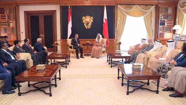 رئيس وزراء البحرين: سنكون إلى جانب اليمنيين
