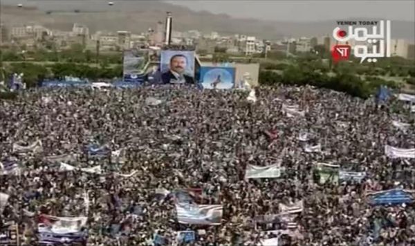 حشود متنافسة بصنعاء لأنصار صالح والحوثيين