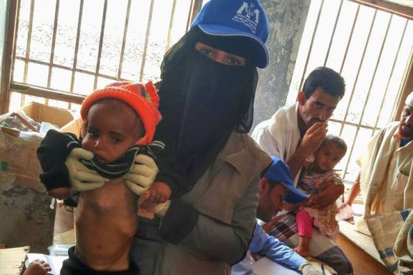 الحوثيون يطلقون النار على وفد طبي دولي في إب