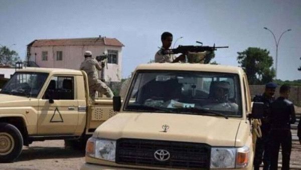 قوات أمنية في عدن تداهم مقرات الإصلاح وتعتقل العشرات والحزب يصدر بياناً شديد اللهجة