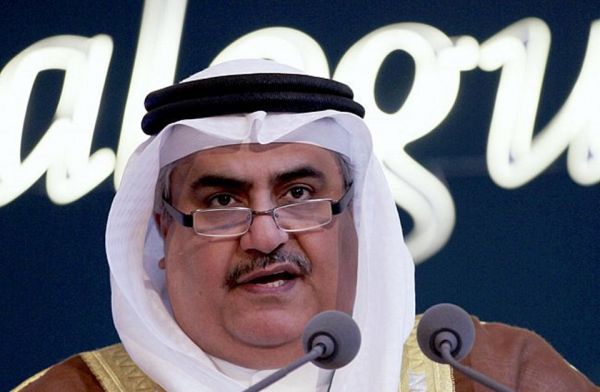 وزير خارجية البحرين يقرّ بحصار قطر ويعلن مقاطعة قمة الخليج