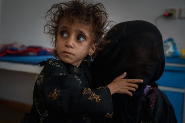 الأمم المتحدة ومنظمات إنسانية تدعو التحالف العربي إلى فتح المنافذ في اليمن