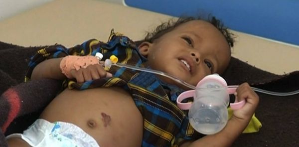 الاعلام الدولي يسلط الضوء على الوضع الانساني في اليمن بعد إغلاق المنافذ: ضحايا بالملايين