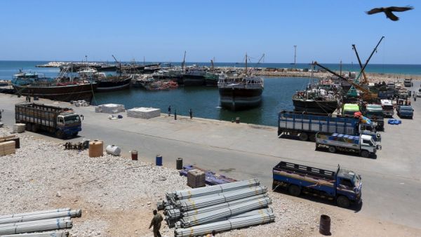 التحالف يعلن إحباطه مخططات حوثية لاستهداف الملاحة في البحر الأحمر