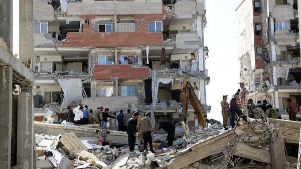 إيران.. ارتفاع حصيلة ضحايا الزلزال إلى 407 قتيلا
