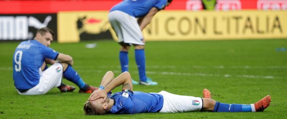 روما في حسرة ولاعبوها في انهيار.. إيطاليا تغيب عن كأس العالم لأول مرة منذ 60 عاماً