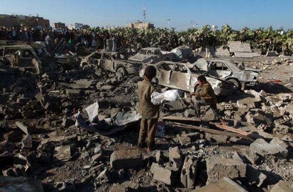 نيويورك تايمز: السعودية تريد تجويع اليمن حتى يستسلم