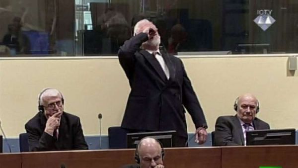 وفاة قائد لكروات البوسنة تجرع السم بمحكمة لاهاي