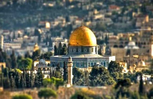 الاتحاد الأوروبي يحذر ترامب من إعلان القدس عاصمة لإسرائيل