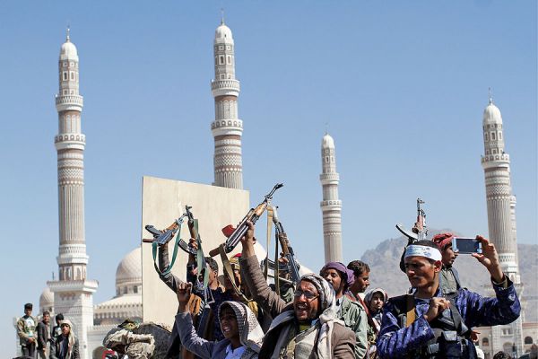 الحوثيون يزورون التاريخ.. فتح مكة في العاشر من رمضان والرسول اجتاحها بقوة السلاح