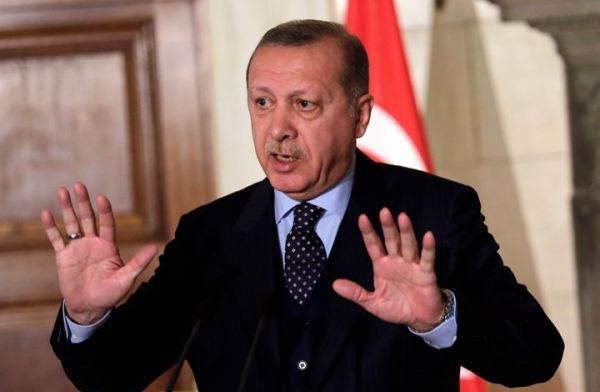 أردوغان: البعض يرى قطرة النفط أثمن من قطرة الدم