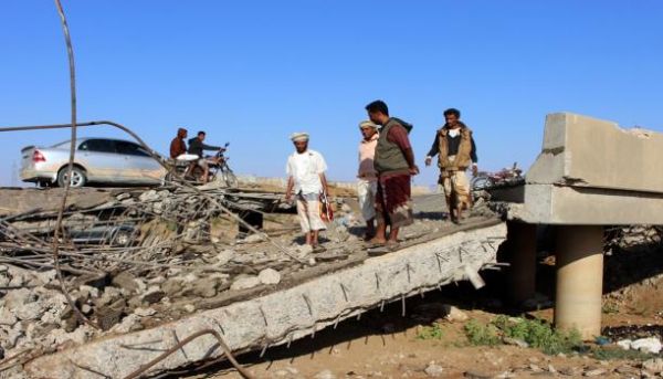 بقاء قيادة الشرعية اليمنية بالمنفى: خلافات هادي والإمارات مستمرة