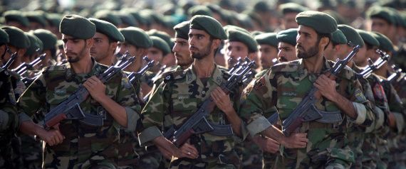 تحرَّكَ بعد 6 أيام من الاحتجاجات الغاضبة.. الحرس الثوري الإيراني ينتشر في 3 أقاليم لإخماد 