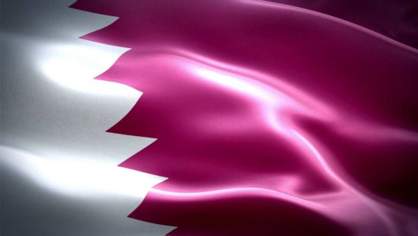 قطر تقول طائرة حربية إماراتية اخترقت مجالها الجوي والإمارات تنفي