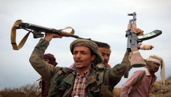 المقاومة بتعز تشكو خذلان التحالف بمواجهة الحوثيين