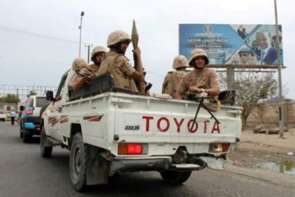 قوات الحزام الأمني المدعومة إماراتياً تستقدم تعزيزات إلى عدن
