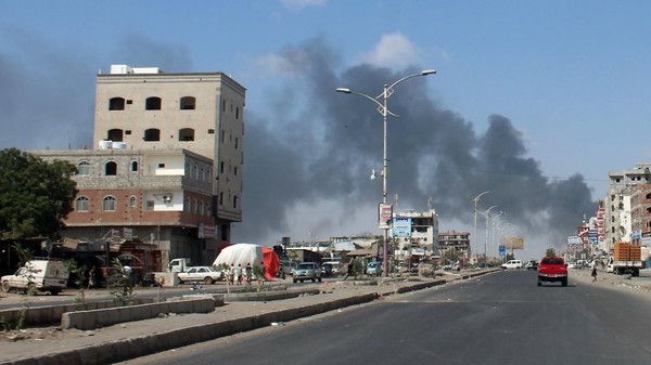التحالف العربي يعلن التزام الأطراف اليمنية في عدن بوقف إطلاق النار وعودة الهدوء إلى المدينة