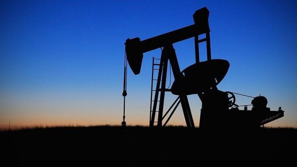 أمريكا تتخطى السعودية في إنتاج النفط الخام