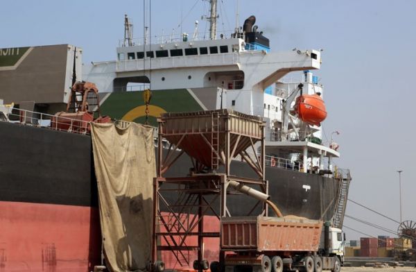 ترحيب أمريكي بتفريغ مساعدات إنسانية في ميناء الحديدة باليمن
