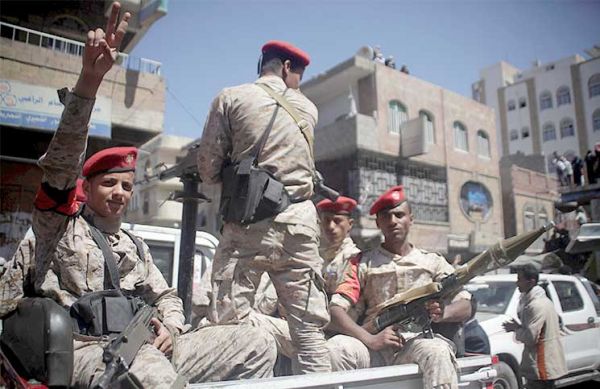 دبلوماسي غربي: انسداد الأفق أمام أي حلول قريبة في اليمن بسبب التدخلات الخارجية