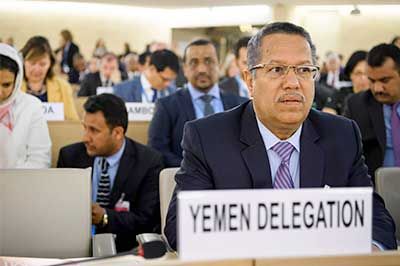 مصدر مقرب من الحكومة: التوجهات الدبلوماسية الدولية لا تخدم القضية اليمنية