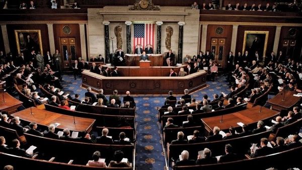 الشيوخ الأمريكي يحيل مشروع قانون وقف الحرب باليمن للجنة مختصة