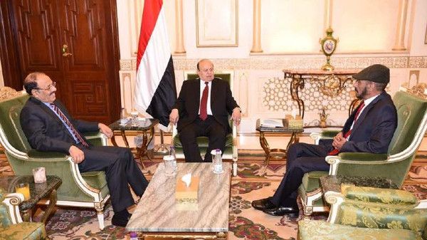الرئيس هادي يُعين شقيق صالح قائداً لقوات الاحتياط في الجيش الوطني