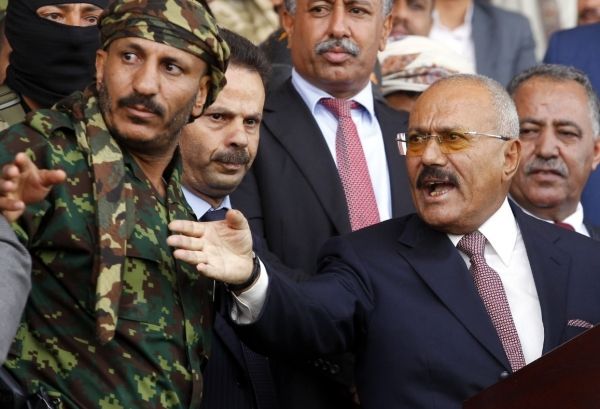 السيناريو الأسوأ.. هل ستكتمل العودة التدريجية لنظام صالح في اليمن؟