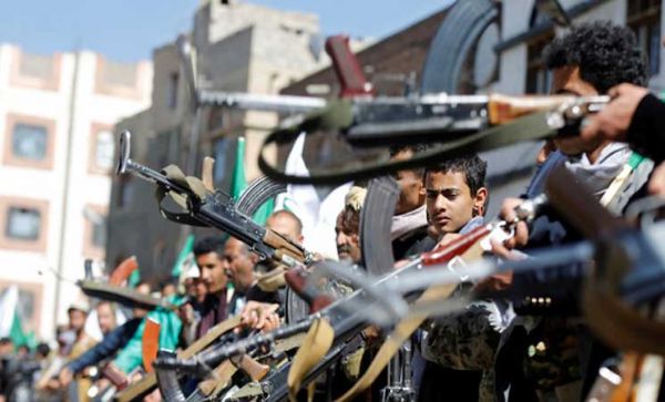 بريطانيا تطالب إيران بالكف عن تسليح الحوثيين