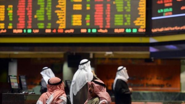 الأسهم السعودية تتراجع قليلاً على وقع صواريخ الحوثيين