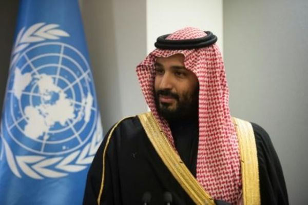 منظمات تطالب ماكرون إثارة النزاع اليمني في محادثاته مع ولي العهد السعودي