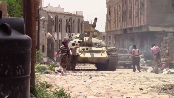 تقرير حقوقي: مقتل 3021 مدنيا في تعز منذ شن الحوثيين حربا على المدينة