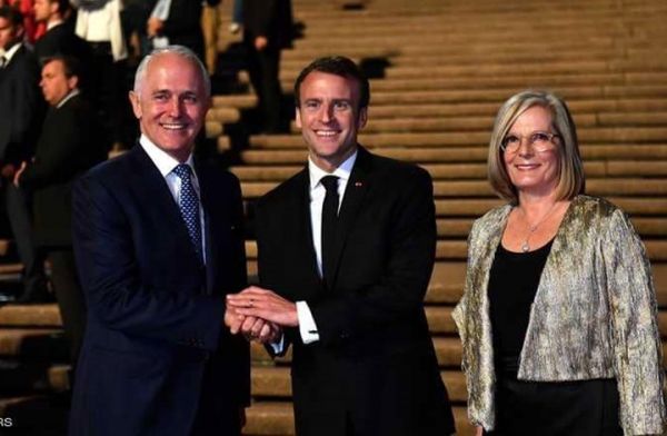 خانته اللغة.. ماكرون يشكر زوجة رئيس وزراء أستراليا 