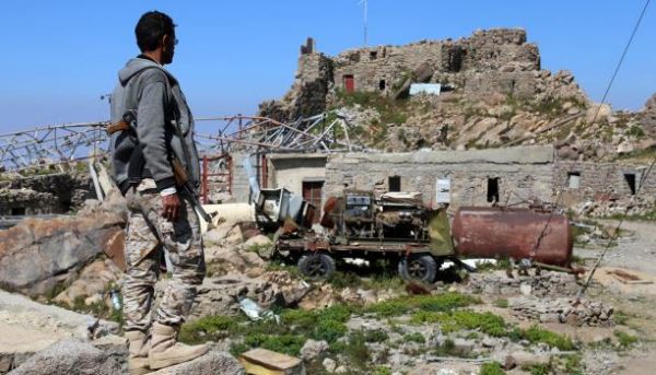 تعز.. مقتل سبعة من مليشيا الحوثي في مواجهات مع الجيش الوطني بالصلو