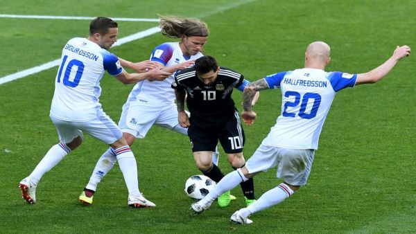 أيسلندا تحرج الأرجنتين وميسي بتعادل مثير