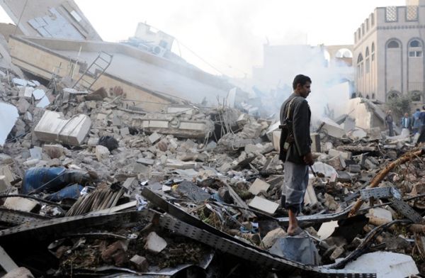 نائب أمريكي: يجب وقف التدخل الأمريكي في حرب اليمن
