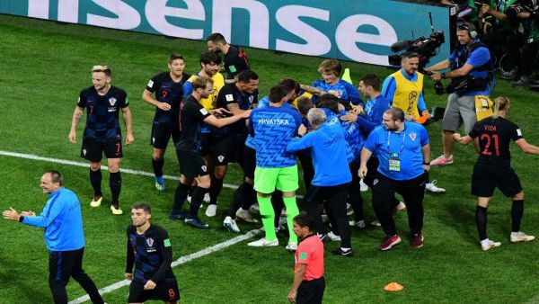 كرواتيا تكبّد الأرجنتين هزيمة تاريخية بثلاثية وتتأهل