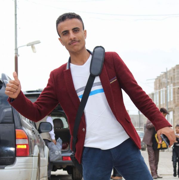 مليشيات الحوثي تفرج عن الصحفي الوسماني بعد يومين من اختطافه