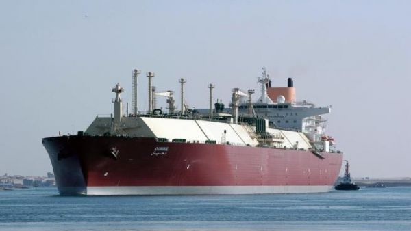ارتفاع أسعار النفط ينعش قطر والكويت... والسعودية غارقة بديونها